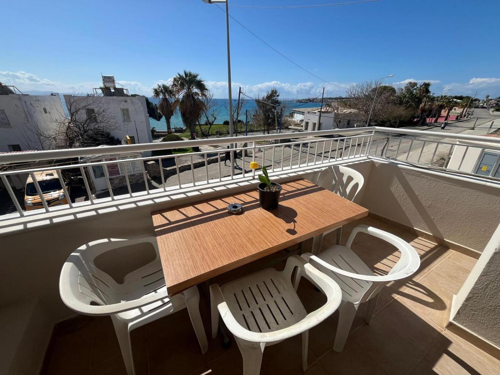 Holiday Apart 50 Meters To Beach, Sea View Apartments Didim Eksteriør bilde